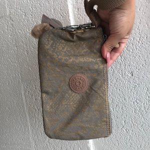 KIPLING WRISTLET BRAND NEW